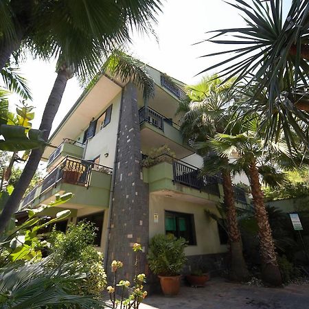 Hotel Borgo Verde CTA Exterior foto